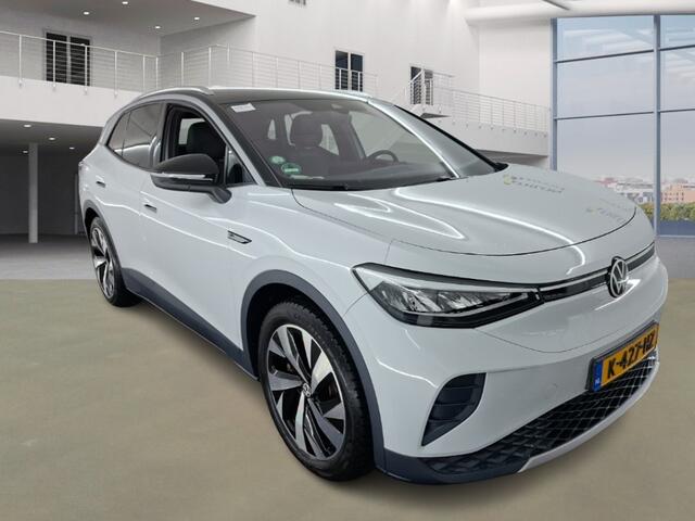 Volkswagen ID.4 First 77 kWh | Stoelverwarming | Stuurverwarming | Trekhaak | Adaptive Cruise Control | Navigatie | Apple Carplay | Keyless | Camera | Parkersensoren |