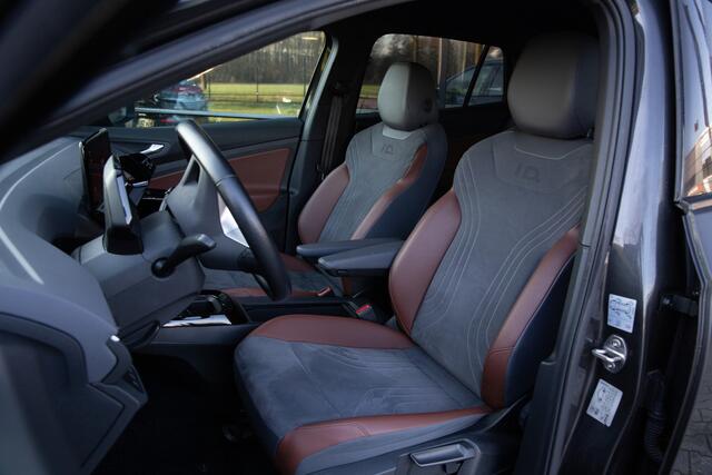Volkswagen ID.4 First 77 kWh , Adap. cruise, Stoel/stuurverwarming, Carplay,