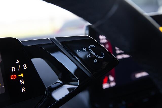 Volkswagen ID.4 Life 77 kWh , Adap. cruise, Stoel/stuurverwarming, Carplay,