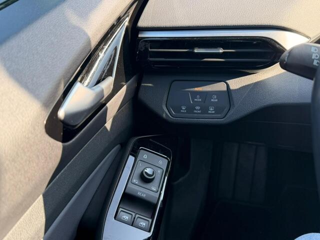 Volkswagen ID.4 LIFE 77 KWH Cruise, Navi, Stoelverwarming