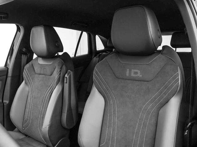 Volkswagen ID.4 Pro Limited Edition 77 kWh accu 286 PK · Achteruitrijcamera · Draadloze telefoonlader · Sfeerverlichting · Voorraad OUTLET · Prijs is inclusief inruilpremie ·