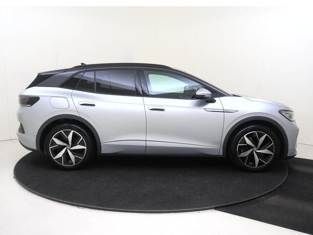 Volkswagen ID.4 GTX 4Motion 77 kWh | Achteruitrijcamera | Adaptieve cruise control | LED matrix verlichting | Keyless | Stoel- en stuurwielverwarming | Parkeerassistent |