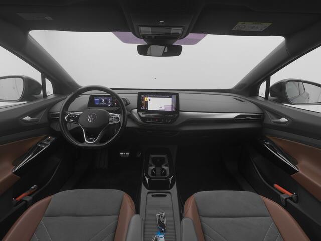 Volkswagen ID.4 First 77 kWh | CAMERA | ADAPTIVE | STOEL- EN STUURVERW. | TREKHAAK
