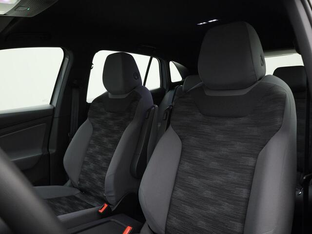 Volkswagen ID.4 Pro 77 kWh · Navigatie · Apple/Android Car Play · Parkeersensoren