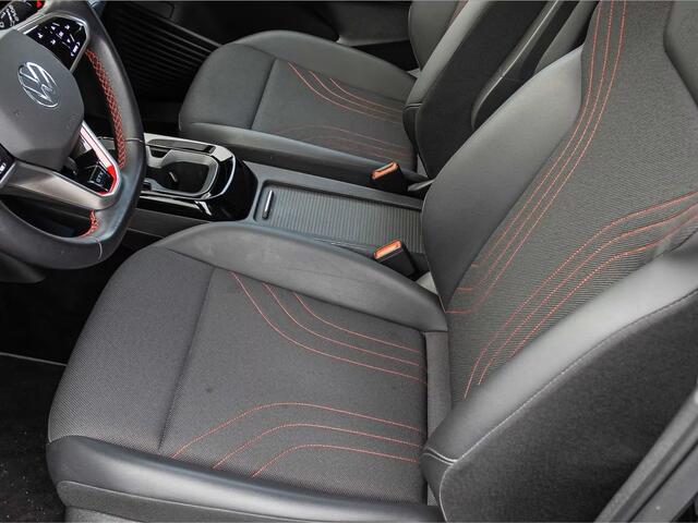 Volkswagen ID.4 GTX 4Motion 77 kWh - MATRIX, PANORAMA, TREKH, WARMTEPOMP, 3-zone AIRCO ** 1e EIG - Slechts 32.160km. ** ** INFORMEER OOK NAAR ONZE AANTREKKELIJKE FINANCIAL-LEASE TARIEVEN **