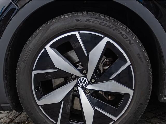 Volkswagen ID.4 GTX 4Motion 77 kWh - MATRIX, PANORAMA, TREKH, WARMTEPOMP, 3-zone AIRCO ** 1e EIG - Slechts 32.160km. ** ** INFORMEER OOK NAAR ONZE AANTREKKELIJKE FINANCIAL-LEASE TARIEVEN **