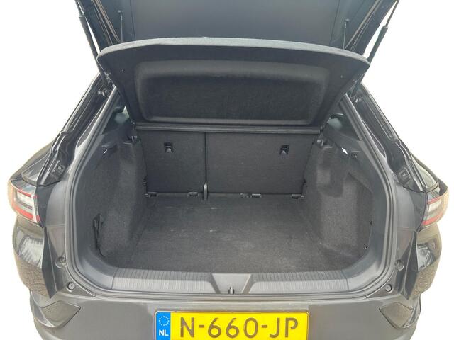 Volkswagen ID.4 City 52 kWh | NAVI | ALL SEASON BANDEN | APPLE CAR PLAY | 12 MAANDEN BOVAG GARANTIE |