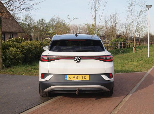 Volkswagen ID.4 Life 77 kWh | Camera | Trekhaak | Sfeerverlichting | Apple Carplay | Cruise Control |