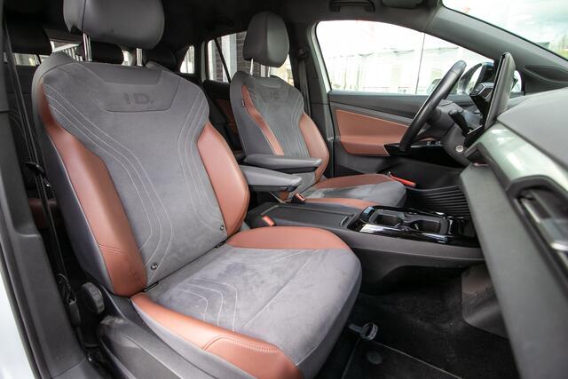 Volkswagen ID.4 1st 77 kWh | Camera | Android Apple Carplay | Adapt Cruise |