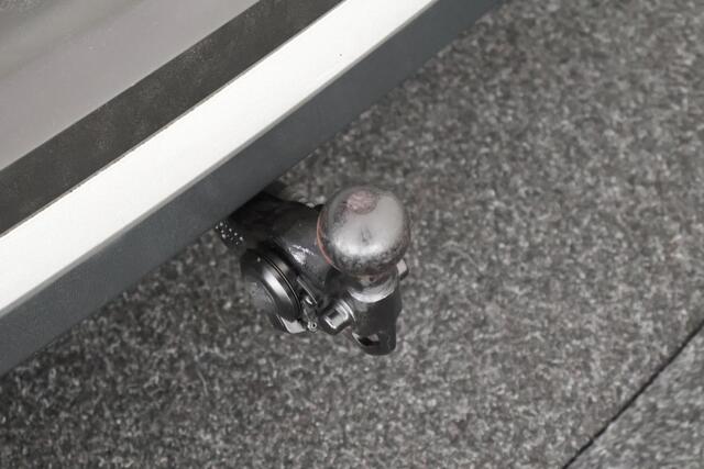 Volkswagen ID.4 First Max 204pk 77 kWh Trekhaak 360Camera Panoramadak Head-Up Memory Stoelverwarming Navigatie