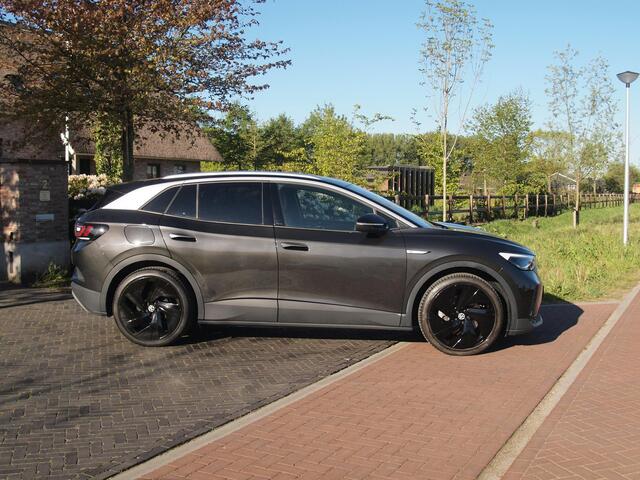 Volkswagen ID.4 Max 77 kWh | Camera | Trekhaak | Sfeerverlichting | Apple Carplay | Cruise Control |