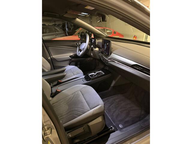 Volkswagen ID.4 Pro Business 77 kWh | Black Edition | Trekhaak |
