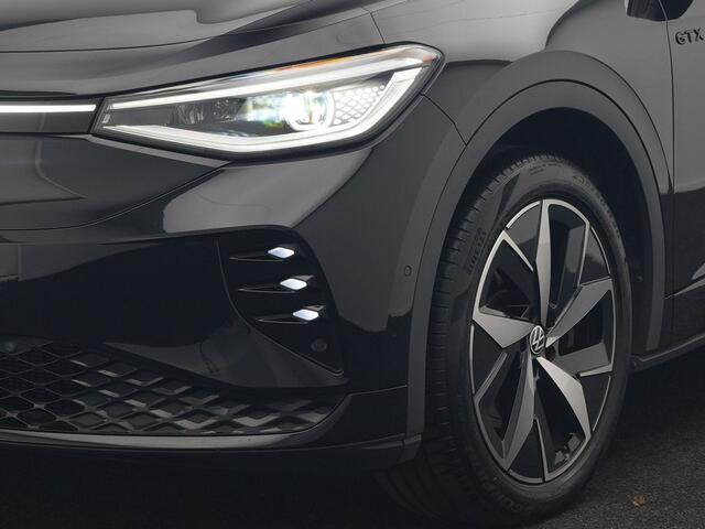 Volkswagen ID.4 GTX 4Motion 77 kWh 299pk Dealer O.H. | Panodak | Adaptive Cruise | Head Up | 360 Camera | Alcantara Sportstoelen Massage & Memory | IQ Light | Sfeerverlichting | Keyless | Blis | Stoelen & Stuur Verwarmd | Apple Carplay |