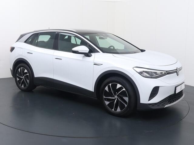 Volkswagen ID.4 Pro 77 kWh | 204 PK | SoH 92% | Trekhaak wegklapbaar | Warmtepomp | Parkeersensoren | Apple Carplay/Android Auto | 19" LM velgen |