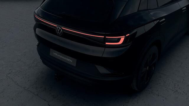 Volkswagen ID.4 77 kWh 286 1AT Pro Limited Edition | 'App-Connect' draadloze smartphone integratie | Achterbank in ongelijke delen neerklapbaar incl. middenarmsteun en doorlaadmogelijkheid | Afstandscontrolesysteem (Front Assist), met voetgangers- en fietsersherkenning