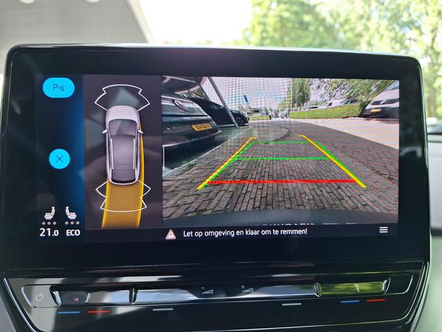 Volkswagen ID.4 First 77 kWh (Trekhaak,Camera,Acc)
