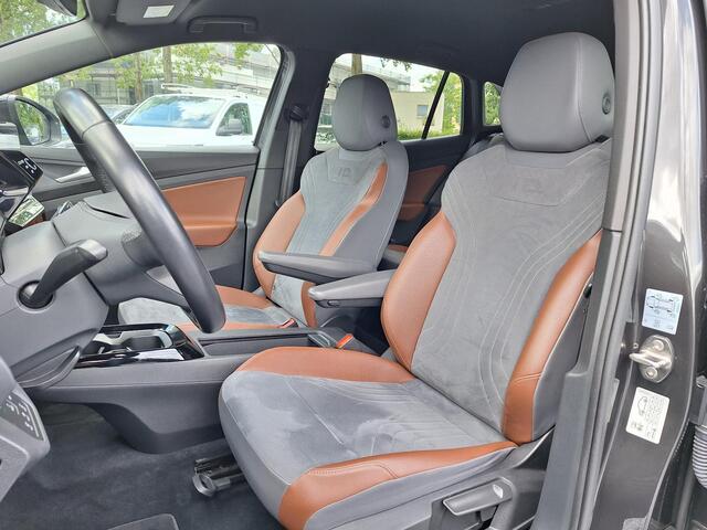 Volkswagen ID.4 First 77 kWh (Trekhaak,Camera,Acc)