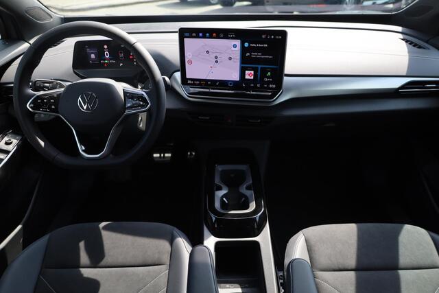 Volkswagen ID.4 Pro Limited Edition 77 kWh Black Pack leder / alcantara achteruitrijcamera navigatie stoel en stuurwiel verwarming 19" LMV keyless enntry ACC