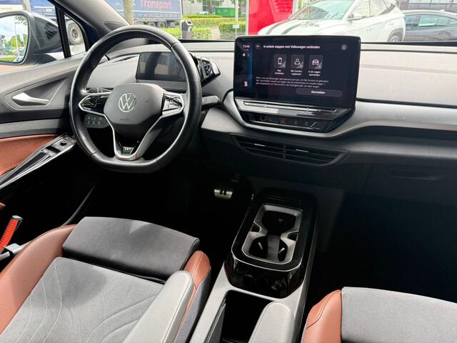 Volkswagen ID.4 First Max 77 kWh - Carplay | Stoelverw. | Adpt. cruise