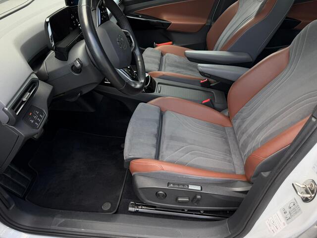 Volkswagen ID.4 First Max 77 kWh / Trekhaak / Warmtepomp / Panodak / 21" LM / Carplay / HU display