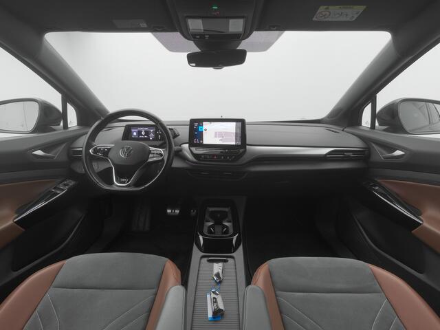 Volkswagen ID.4 First 77 kWh | CAMERA | ADAPTIVE | STOEL- EN STUURVERW. | TREKHAAK