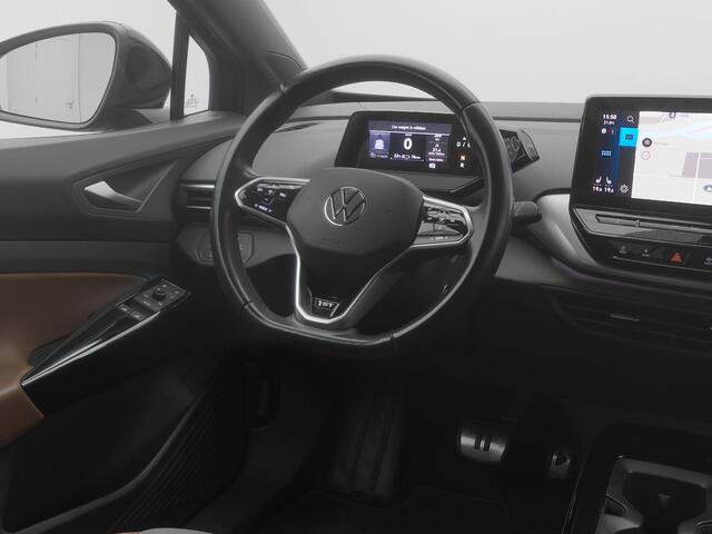 Volkswagen ID.4 First 77 kWh | CAMERA | ADAPTIVE | STOEL- EN STUURVERW. | TREKHAAK