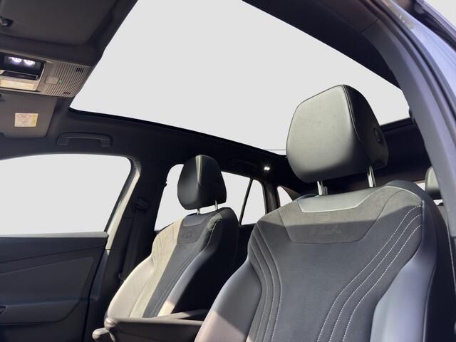 Volkswagen ID.4 Pro 77 kWh | Pano | Elek stroel | 360* |