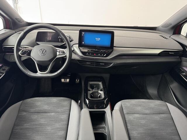 Volkswagen ID.4 Pro 77 kWh | SOH 95% | Apple CarPlay / Android Auto | 360° Camera | Trekhaak | Warmtepomp |
