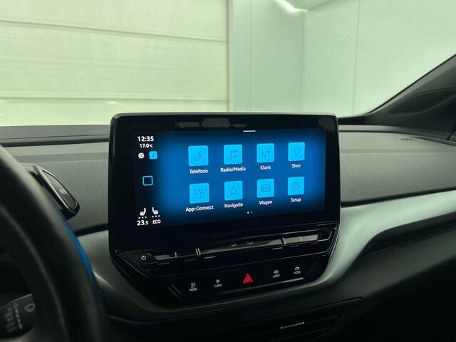 Volkswagen ID.4 Life 77 kWh Style Pack Navigatie Apple Carplay/Android Auto Adaptive Cruise Control Parkeersensoren Stoel- en stuurverwarming Full Led Climate Control Lichtmetalen velgen