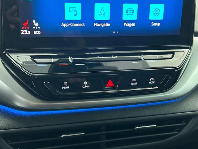 Volkswagen ID.4 Life 77 kWh Style Pack Navigatie Apple Carplay/Android Auto Adaptive Cruise Control Parkeersensoren Stoel- en stuurverwarming Full Led Climate Control Lichtmetalen velgen