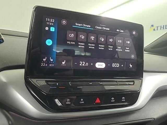 Volkswagen ID.4 LIFE 77 KWH I AUTOMAAT I STOELVERWARMING I APPLE CARPLAY I CLIMATE CONTROL I NAVIGATIE