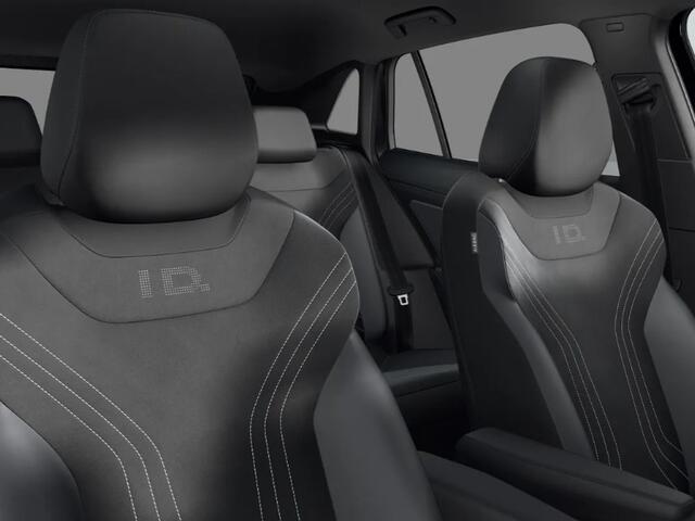 Volkswagen ID.4 Limited Edition 58 kWh accu 190 PK · Achteruitrijcamera · Draadloze telefoonlader ·