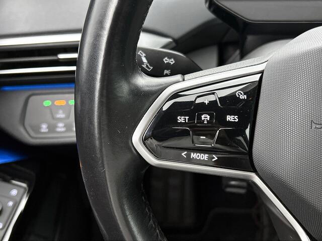 Volkswagen ID.4 First 77 kWh Camera, CarPlay, Navi