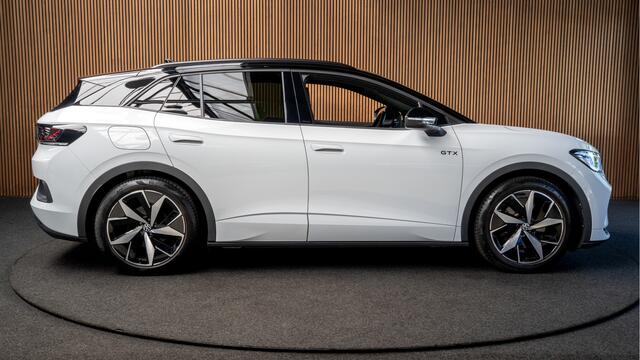 Volkswagen ID.4 GTX 4Motion 77 kWh Head up Panorama trekhaak Navigatie 360 Camera Keyless