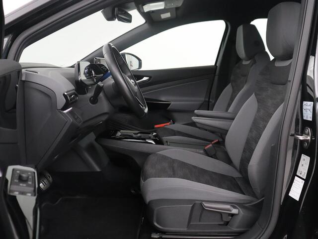 Volkswagen ID.4 Pro 77 kWh | SOH 95,4% | Adaptive cruise | Lane assist | Stuur/stoelverwarming | Climate control | Sfeerverlichting | Caplay | Park assist | 20" velgen