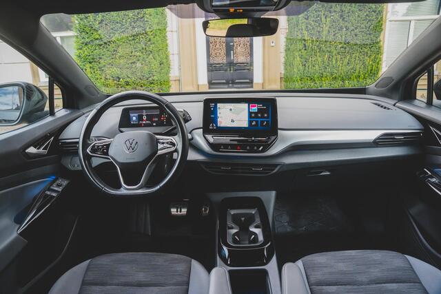 Volkswagen ID.4 Pro Business 77 kWh TREKHAAK | 360 CAM | KEYLESS | DODEHOEK | SOH 94%