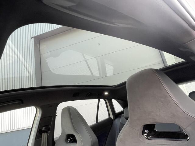 Volkswagen ID.4 GTX 4Motion 77 kWh , Panoramadak, Trekhaak, Massage stoelen, Geheugen bestuurderstoel, Luxe