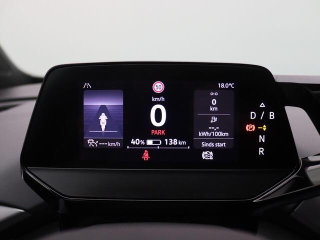 Volkswagen ID.4 Pure 52 kWh 170PK Aut. SOH 89,91%, Matrix LED-Verlichting, Achteruitrijcamera, Adaptieve Cruise Control, 19", Stoel-stuurverwarming, Alarm, Keyless