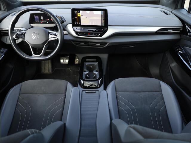 Volkswagen ID.4 Pro 77 kWh 150KW | Panoramadak | Warmtepomp | 21"Inch | Matrix LED IQ Light | Stoel&Stuurverwarming | Trekhaak | Adaptive Cruise |