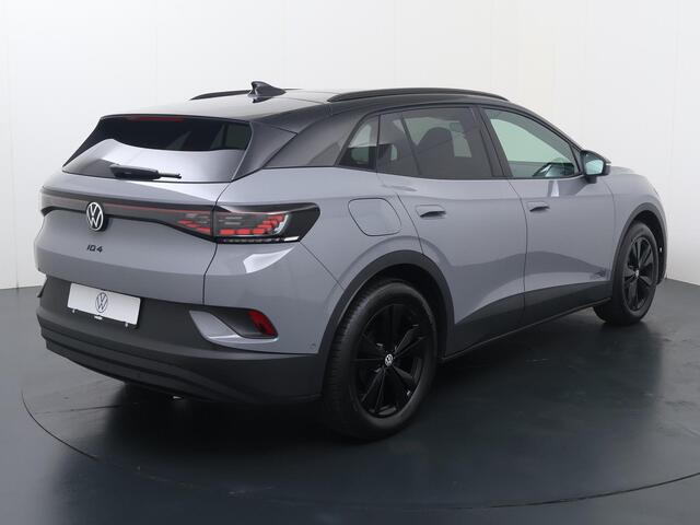 Volkswagen ID.4 Pro Limited Edition Plus 77 kWh 210kW / 286pk | 286 PK | Adaptive Cruise Control | Achteruitrijcamera | Dodehoek detectie | Panoramadak | Matrix LED | Keyless Entry | Massagestoelen | Stuur- & Stoelverwarming |