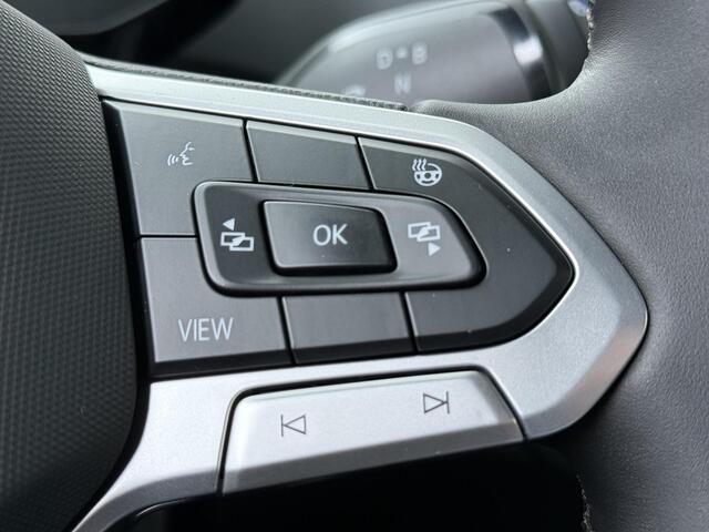 Volkswagen ID.4 Pro Limited Edition Plus 77 kWh 210kW / 286pk | 286 PK | Adaptive Cruise Control | Achteruitrijcamera | Dodehoek detectie | Panoramadak | Matrix LED | Keyless Entry | Massagestoelen | Stuur- & Stoelverwarming |