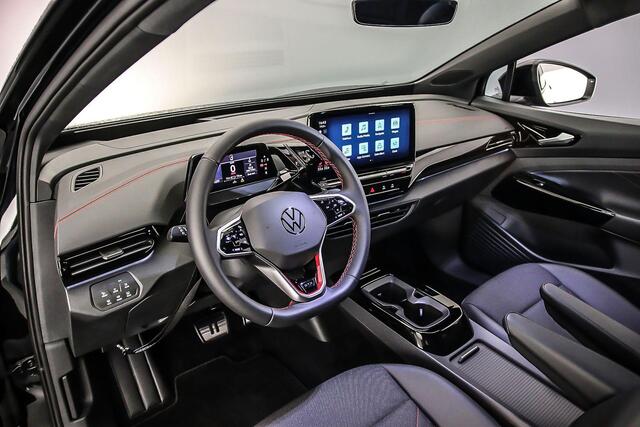 Volkswagen ID.5 GTX 300pk Automaat Trekhaak, Panoramadak, LED matrix koplampen, Navigatie, 360 camera, Head up display, Stuurwiel verwarmd, Elektrische achterklep, Stoelverwarming, Parkeersensoren