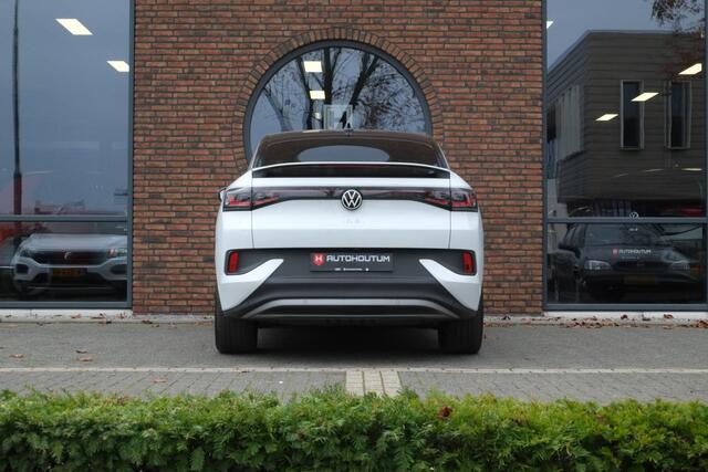 Volkswagen ID.5 Pro Business 77 kWh Warmtepomp, 360° Camera, Headup display, Sportstoelen