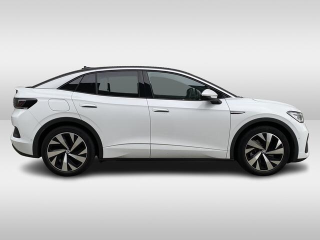 Volkswagen ID.5 Pro 77 kWh / IQ led Verlichting / Achterruitrijcamera / Navigatie / Keyless / 20'' LMV / VW