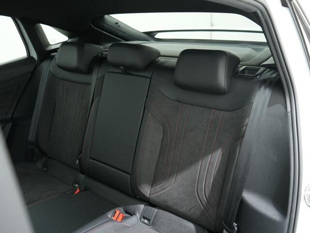 Volkswagen ID.5 GTX 4MOTION 340PK 79 KWH | Trekhaak | Cruise Adaptief | El. stoelen