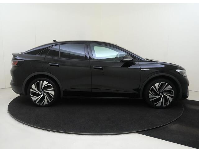 Volkswagen ID.5 Pro 77 kWh | Assistentie Pakket | Comfort-pakket | Multimedia-pakket | Style-pakket | airco automatisch | Apple Carplay/Android | cruise control adaptief | lichtmetalen velgen | warmtepomp |