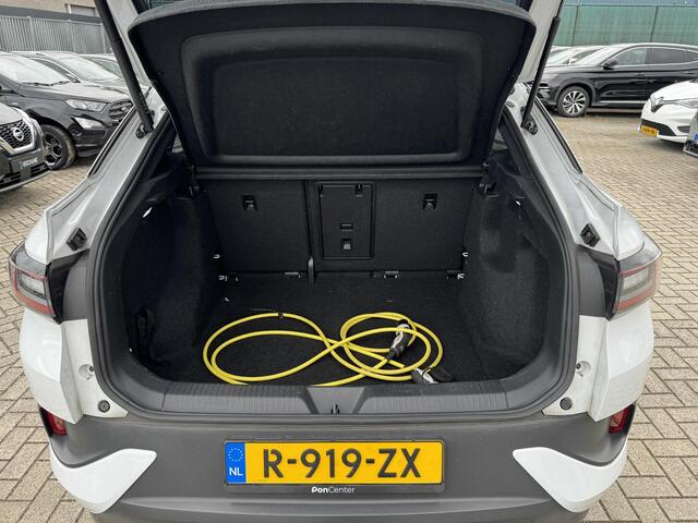 Volkswagen ID.5 Pro 77 kWh Camera | Navigatie || Carplay | SOH 96%