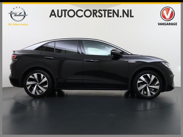 Volkswagen ID.5 Coupé Pro 82kWh 204PK Trekhaak SOH 94% Camera Adap.Cruise Assistentie+Comfort+Design+Stylepakket Navi Keyless Apple Carplay Android Auto Pdc Led-a-licht dynamisch Keyless advanced Matrix led-koplampen Lmv 20" Privacy Glas DAB 1.000KG Trekgewicht 1e Eigenaar