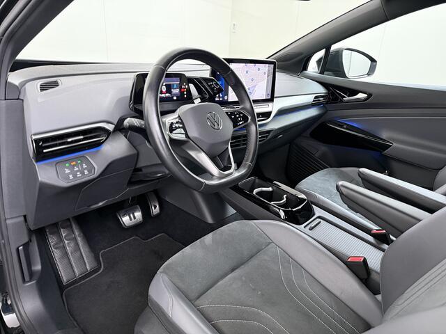 Volkswagen ID.5 Coupé Pro 82kWh 204PK Trekhaak SOH 94% Camera Adap.Cruise Assistentie+Comfort+Design+Stylepakket Navi Keyless Apple Carplay Android Auto Pdc Led-a-licht dynamisch Keyless advanced Matrix led-koplampen Lmv 20" Privacy Glas DAB 1.000KG Trekgewicht 1e Eigenaar