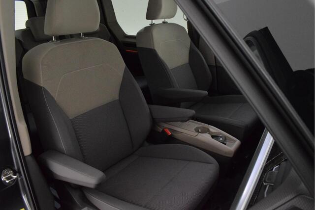 Volkswagen MULTIVAN 1.4 eHybrid 218pk L2H1 Energetic 7Pers. Panoramadak IQ.Light Keyless Virtual Cockpit Navigatie